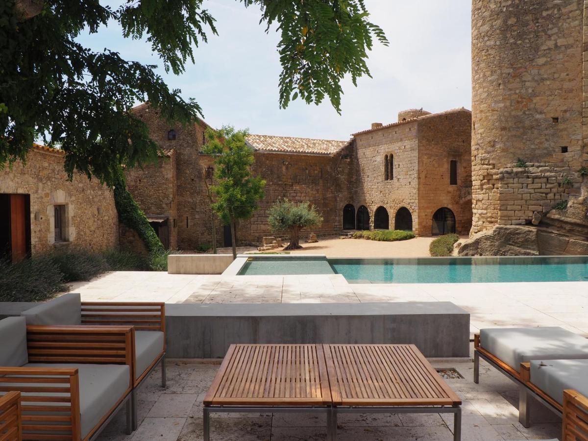 Deco - Casa Castell De Peratallada Exterior foto